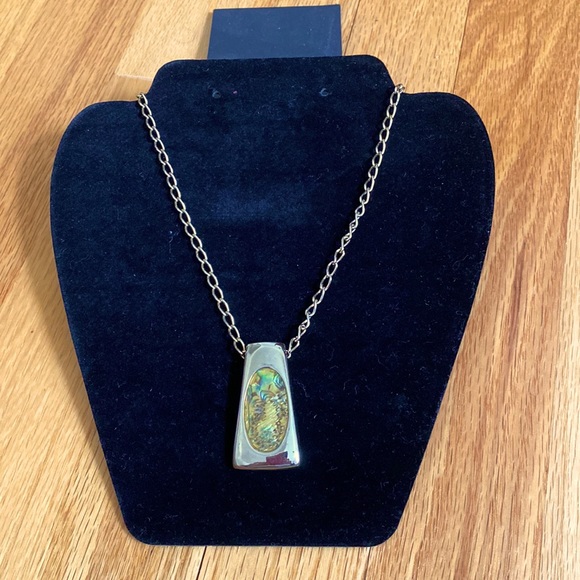 Vintage Monet Necklace with an abalone inset - Picture 1 of 5